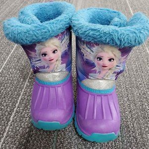 SOLD Frozen snow boots, size 7 (toddler)